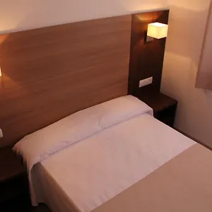  Hotel Victoria